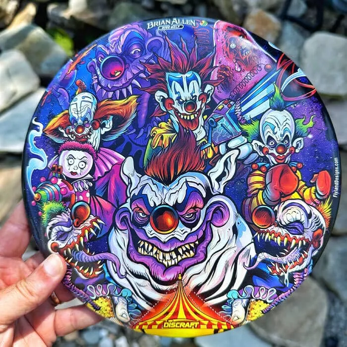 FlylLand Designs Killer Klowns Discraft Buzzz discgolf signerad