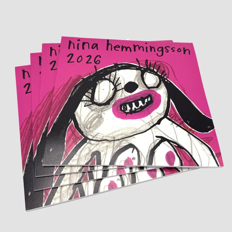 Nina Hemmingsson almanacka 2026 vägg fyra kolumner