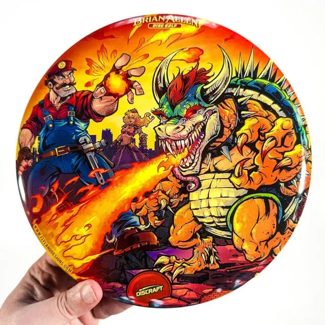 FlylLand Designs Bowser V Mario discgolfdisc SuperColor signerad